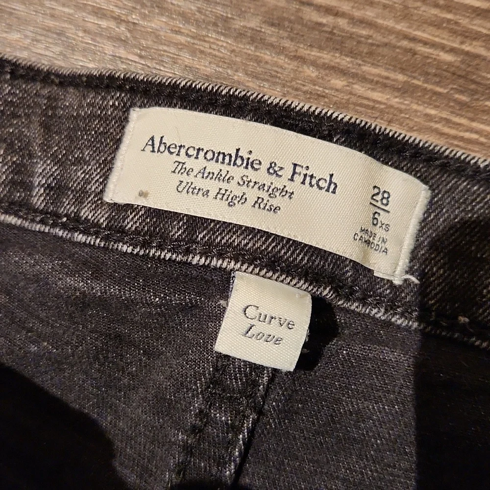 ❤️ ABERCROMBIE & FITCH CURVE LOVE JEANS - ULTRA HIGH RISE ANKLE STRAIGHT, 6 (28) - Picture 3 of 6